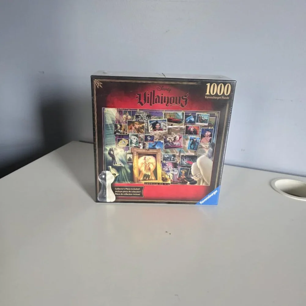 NWT Disney Villainous Cruella De Vil Ravensburger 1000 pc Puzzle